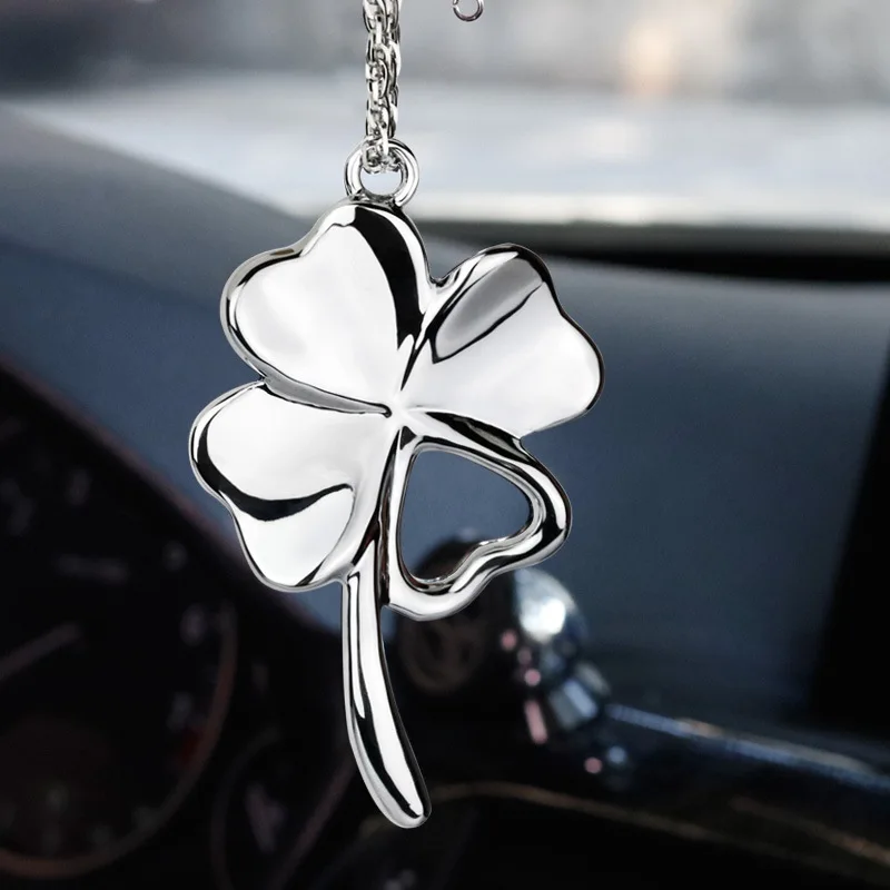 Lucky Four Leaf Clover Car Pendant Automobile Decoration Charm Automatický interiér Zadné zrkadlo Závesné ozdoby Stylingové darčeky