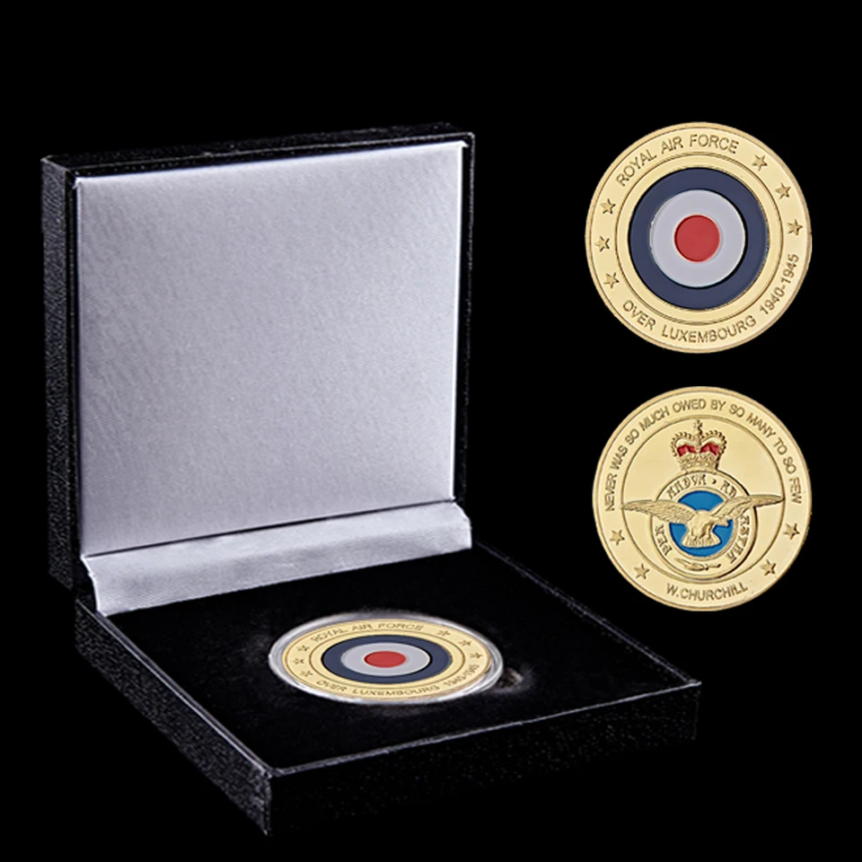 Luxembursko Royal Air Force Pamätné pamiatky Gold Challenge Round Coin s dekoratívnou krabicou