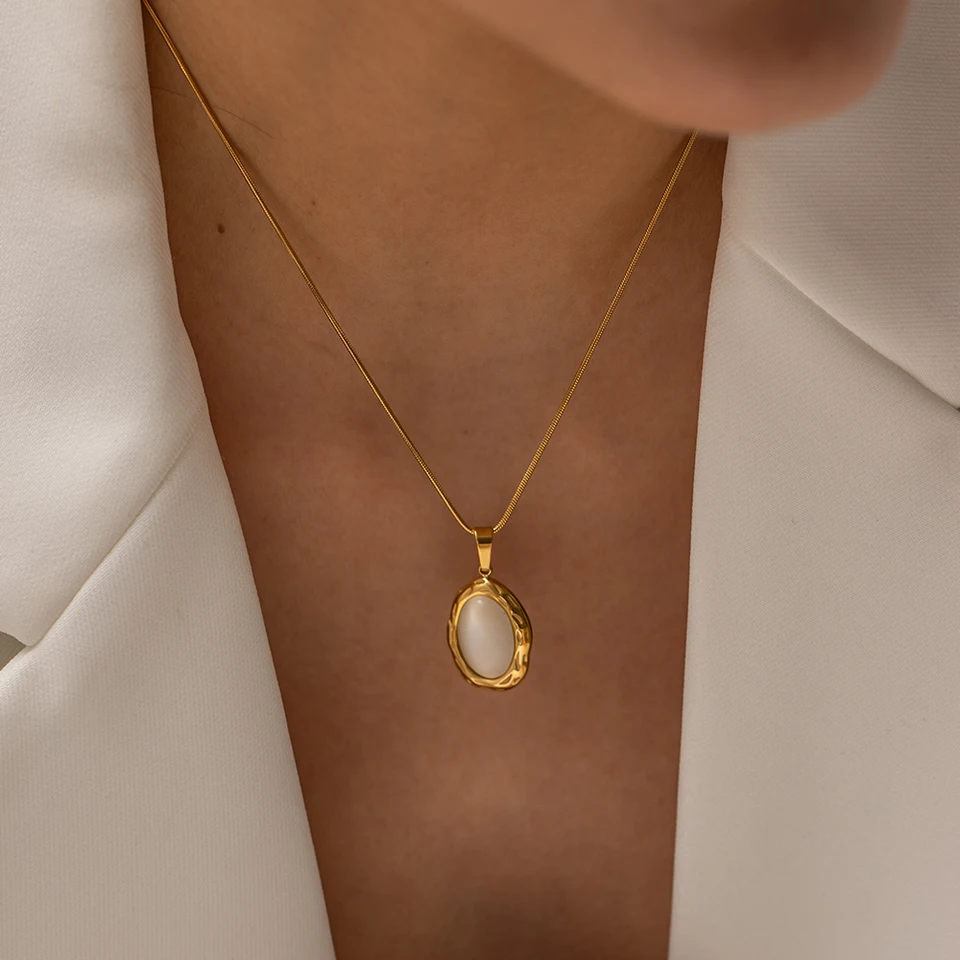 Luxus 18k Zlatená z nehrdzavejúcej ocele oválny tvar biely mačka oči Opal Kameň prívesok Náhrdelník módne šperky