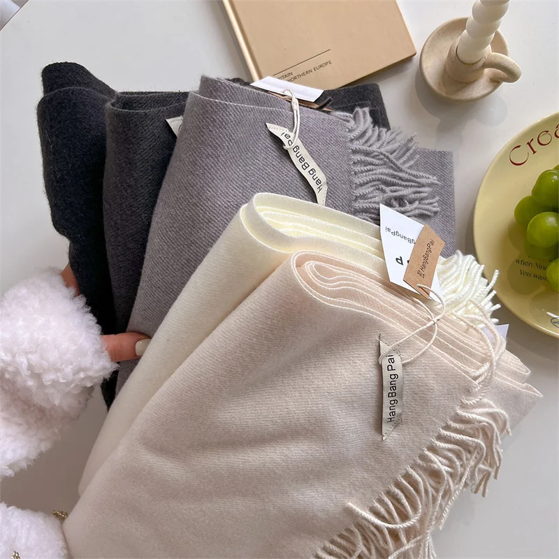 Luxusná zimná vlna šál Ženy kašmíru Warm Pashmina Značka Foulard Fould Shawls Wraps Husté mäkké šatky Bufanda Stocks Stole 2024