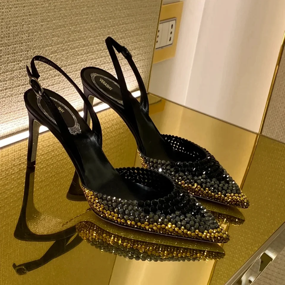 Luxusné kamienky Gradient Slingbacks Dámske čerpadlá módne bling krištáľové banketu steletto vysoké podpätky módne párty ples topánky