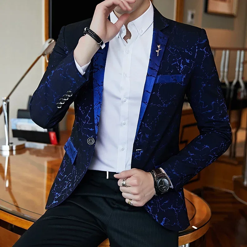 Luxusný sako lesklé víno červené modré čierne kontrastné farby Stand-up golier sakra Slim Fit Suit Prom Svadobné šaty bunda