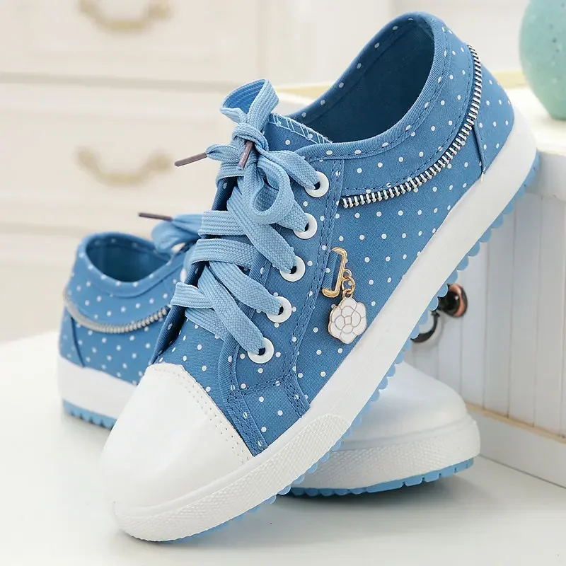 Maogu Spring Autumn New Denim tenisky Žena Dizajnérka študentská študentská športová topánky Espadrilles Girls Shoe Women Women Cowboy Sneakers
