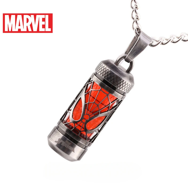 Marvel Spiderman je roztomilý, módny, jednoduchý a personalizovaný, anime trend, ľahký luxusný chlapčenský náhrdelník s dovolenkovým darčekom