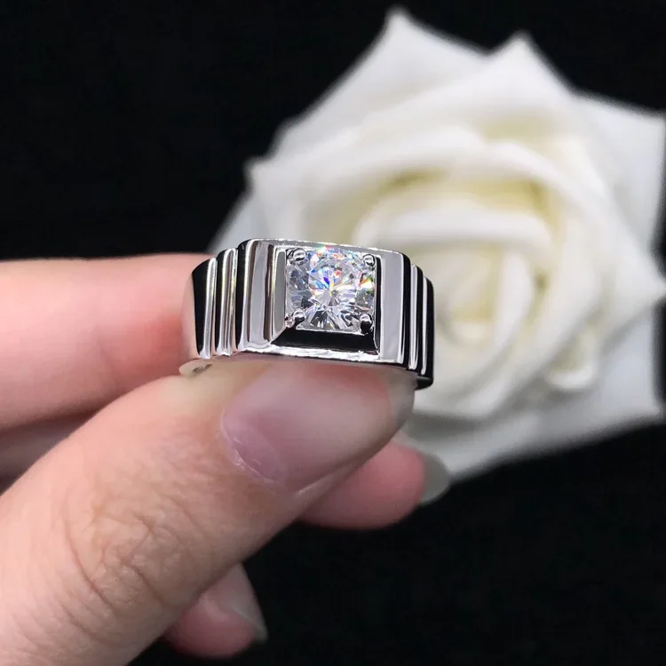 Masívne 14k biele zlato AU585 Platinum PT950 TRAPEZOIDAL MOISSANITE Štyri pazúrové prsteň Pánsky diamantový prsteň Svadobný prsteň