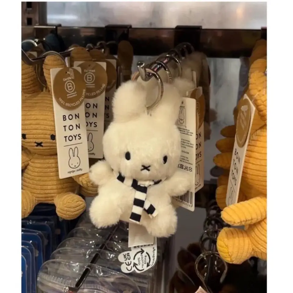 Miffy čierna a biela pruhovaná šál plyšová bábika Keychain karikatúra roztomilý miffy králiok plyšový plyšový prívesok Keychains s taškami Darčeky