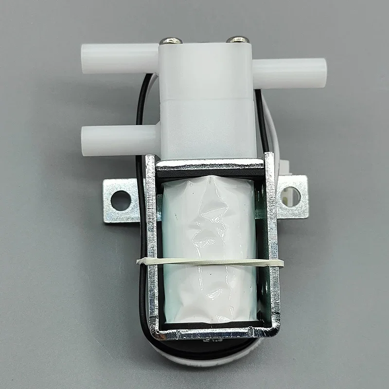 Mikro elektrický solenoidný ventil DC 12V 2-poloha 3-cestná N/CN/O Mini vodný vzduchový plynný prietok