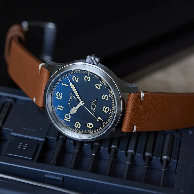 Milofortické murphy poctaové poľa hodinky Luminous Sapphire Leather 10ATM z nehrdzavejúcej ocele NH35 Automatické mechanické hodinky