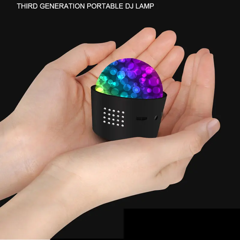 Mini Car Disco Ball RGB DJ Strobe Light USB Nabíjateľné proterabilné hlasové aktivované rotačné pódium Party Lights Magic Lamp Lighting