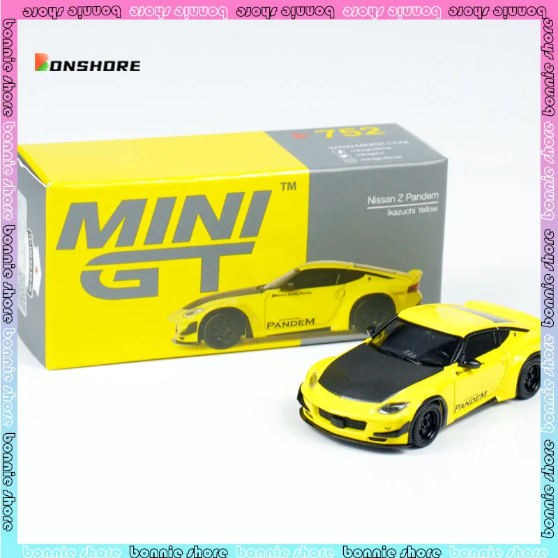 Mini GT CAR Model 1/64