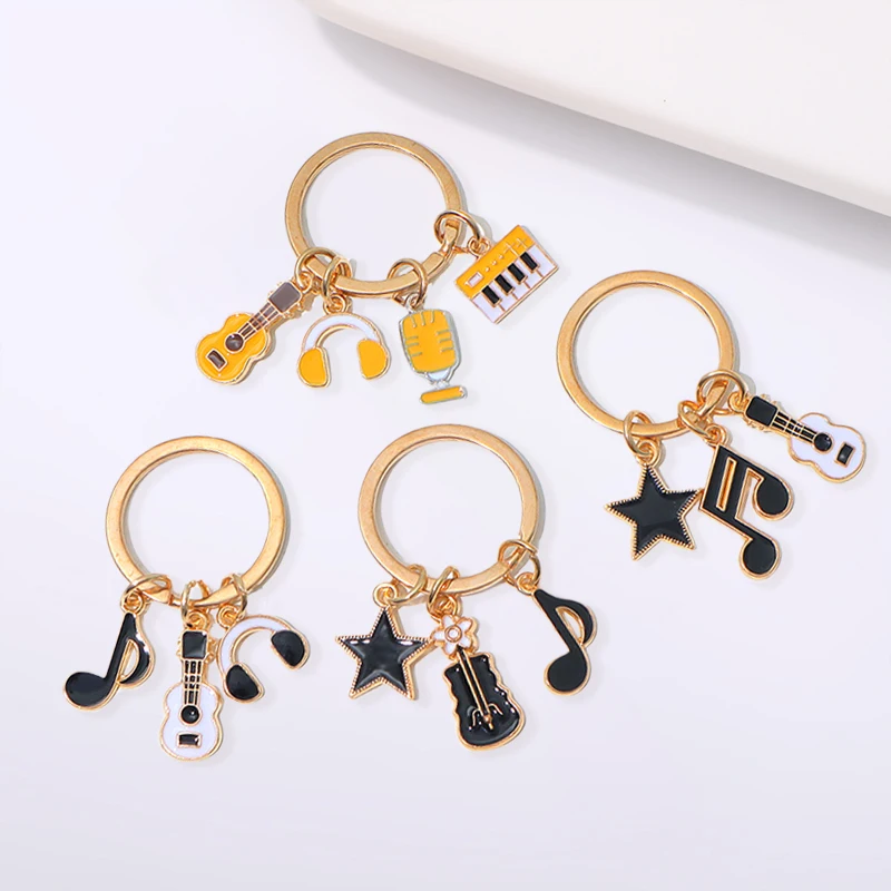 Mini Musical Element Keychain Zliatina gitara klavír Klávesové slúchadlá mikrofónov Kombinácia Keyring fanúšikov
