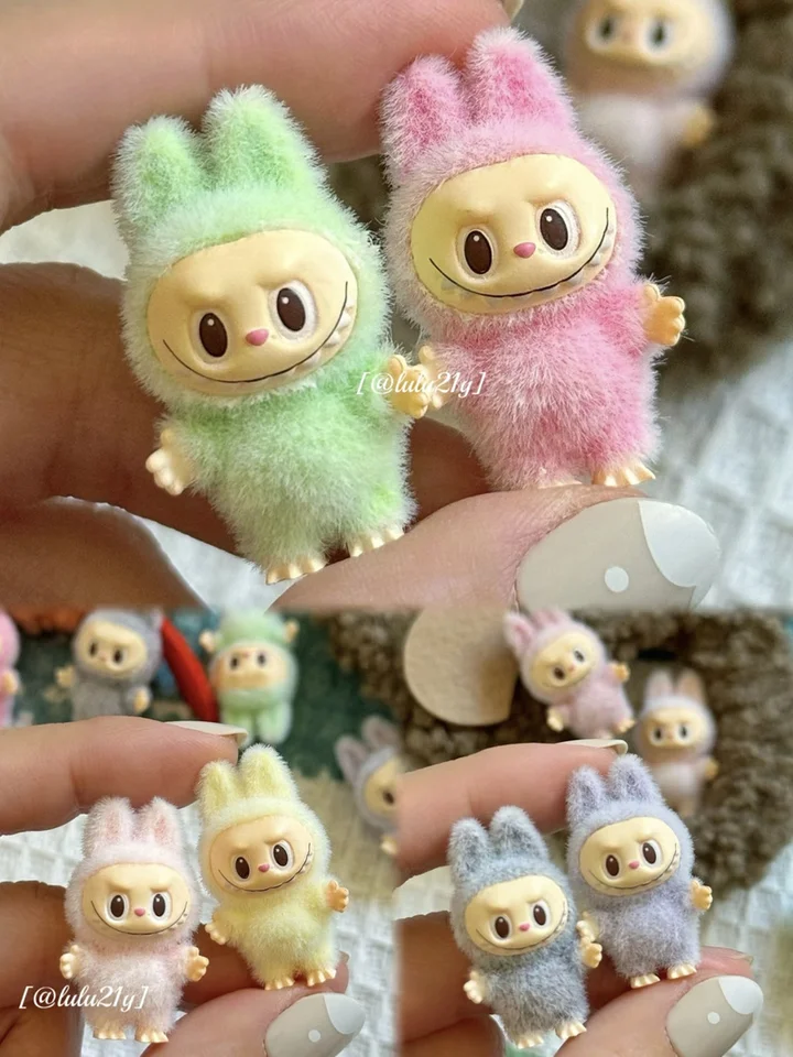 Mini plyšový pullclot slepý box malá bábika LaBubu Doll Vinyl Baby Bag prívesok roztomilý zrno ručne vyrobené kutilové šperky doplnky