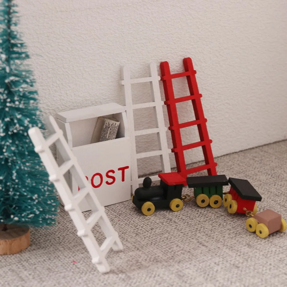Miniatúrny model drevený rebrík Dollhouse Drevená červená biela bábika Mini rebrík roztomilý kreatívny tvorivý figurín schody hračky