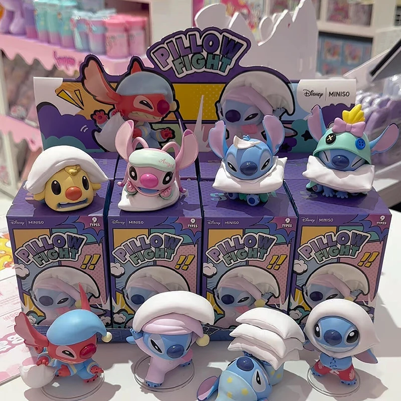 Miniso Disney Stitch Boj Series Series Blind Box Cute Stitch Trendy Play Doll Farby Desto Decor Ornament Vianoce darček
