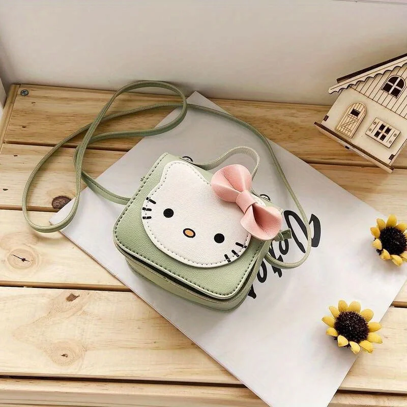 Miniso Sanrio Cartoon Crossbody Bag Bag Bag s ramenom Hellokitty vynikajúca malá kabelka minca s kabelkou Coin