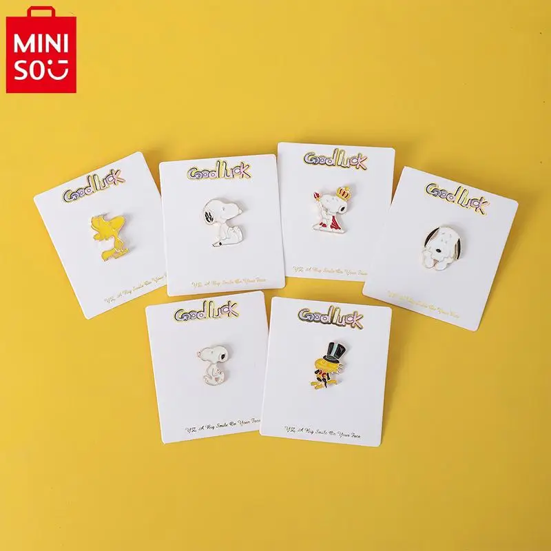 Miniso snoopy anime brošňa Deti roztomilý kovový broš