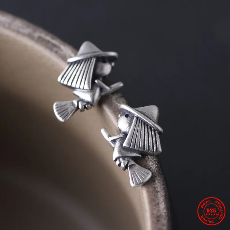 Mkendn Real 925 Sterling Silver Creative retro čarodejnícke čarodejnice Trendy Street Punk Style Ear Pin pre mužov Dámske jemné šperky