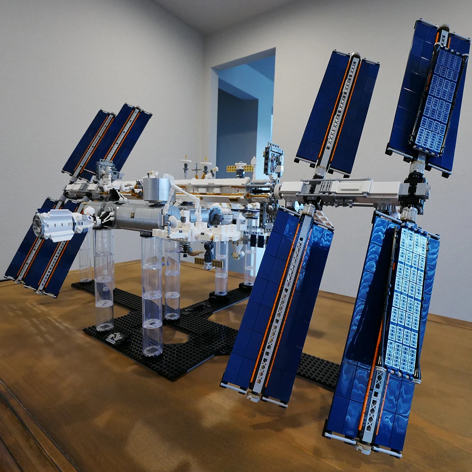 MOC ISS Medzinárodná vesmírna stanica BUDOVANIE BLAKY Webb Telescope Historická časová os Detektor tehly pre deti pre deti darček pre deti