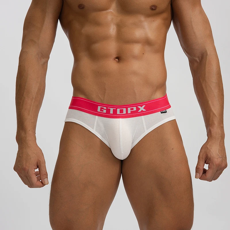 Modal Soft Men Briefs Sexy u vydutie penisový puzdro spodná bielizeň Mens Priepustné priedušné spodky Vysoko kvalitné nohavičky Cueca