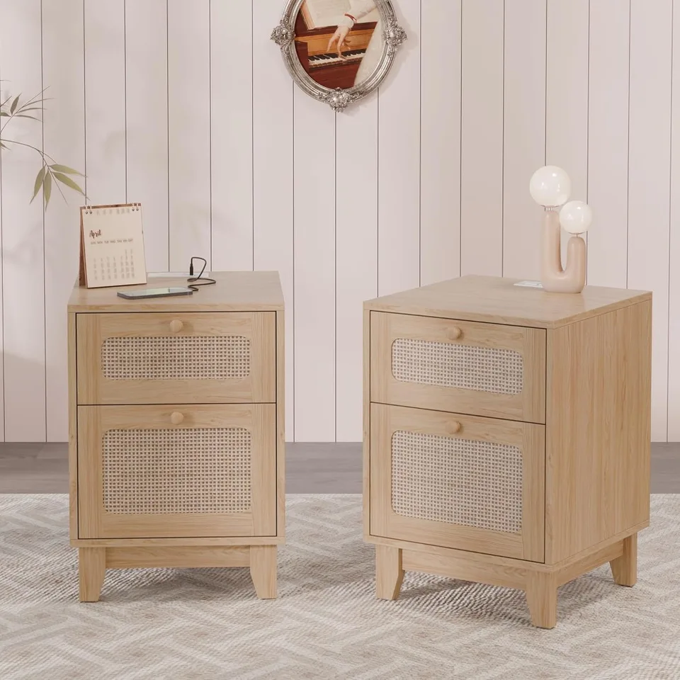 Moderná prútená ratan nočná stolík s 2, Rattan Stand so zásuvkou a nabíjacej stanici, drevený bočný stôl pre malé priestory pre malé priestory