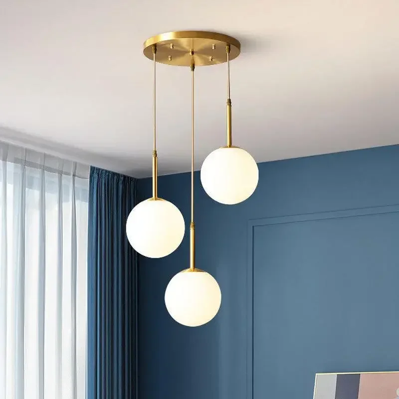Moderné LED sklo prívesok Svetlo mosadz čierne mlieko guľa Luster osvetlenie pre spálne jedále
