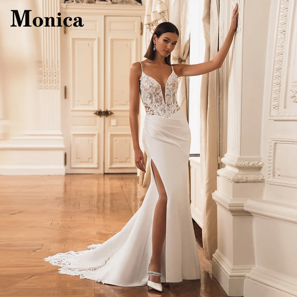 Monica Charming Backless Svadobné šaty 2024 Pleat Court vlak trúbka Strli Slit bez rukávov Vestidos de Novia Prispôsobená plus veľkosť