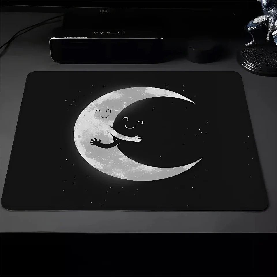 Moon Hug Keyboard Pad Mouse Malé herné PC príslušenstvo počítačový podložka Deskmat mausepad podložka na stolovom hrebeň