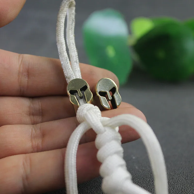 Mosadz staroveké grécke spartan bojovník jazva na jazve prilba dáždnik nôž korálky šperky DIY paracord keyring keyring prívesok prívesok