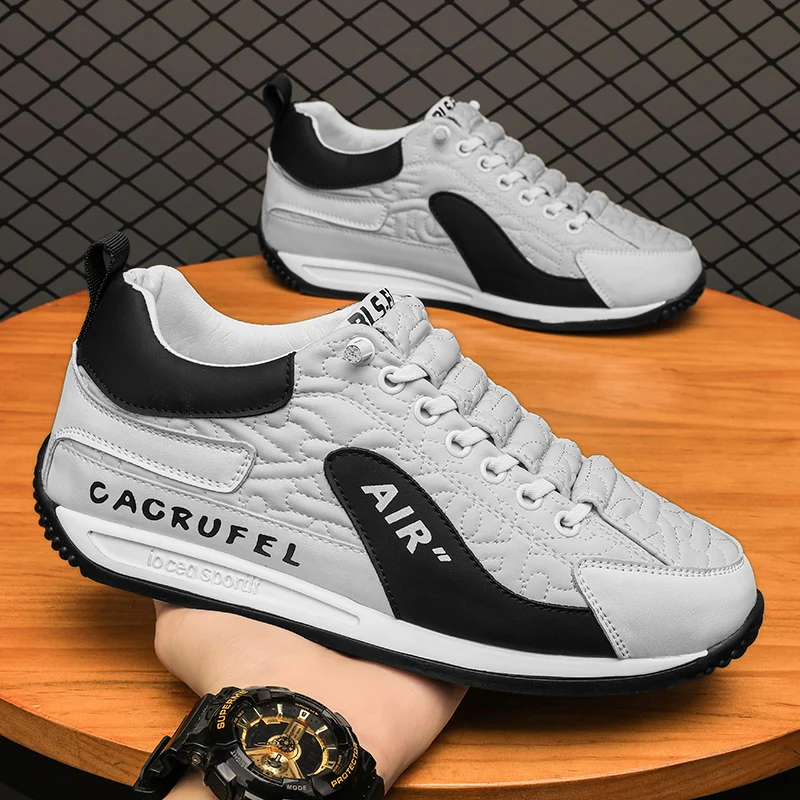 Muži bežecké topánky Outdoor Sport Jogging Sneakers 2024 Nové vulkanizované topánky ploché neformálne tenisky pre mužov topánky Zapatillas hombre