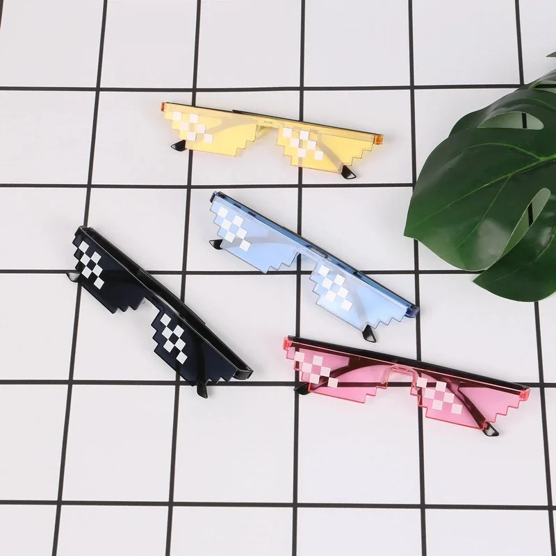 Muži Ženy 8 bitové kódovanie Pixel Tribut Life Mozaické okuliare Slnečné okuliare Trendy Cool Party Funny Vintage odtiene okuliare okuliare
