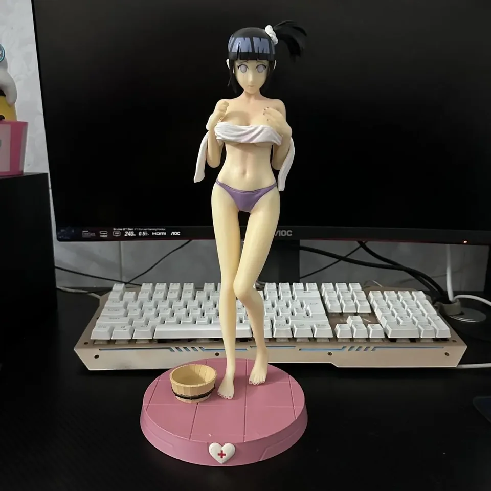 Nadmerná hodnota 34 cm anime figúrky Shippuden Hyuga Hinata PVC akčná postava Model Model Zbierka hračiek Darček pre deti