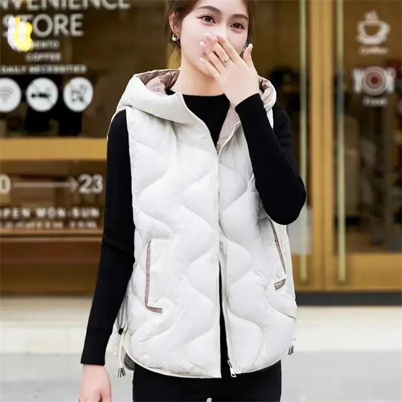 Nadmerné bavlnené vesty bez rukávov Ženy 2025 Nová jesenná zimná zimná kapucňa Puffer Parkas Parkas Warm Down Cotton Outwear