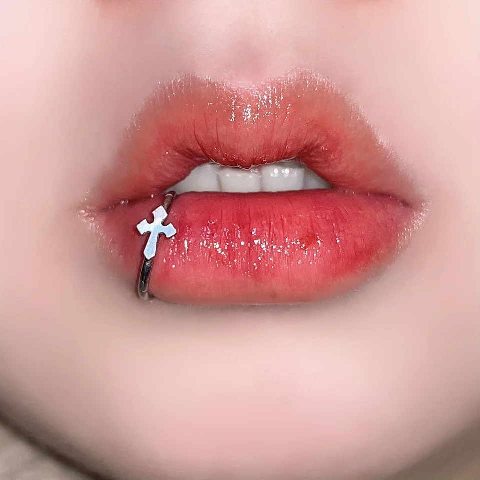 Nerezová oceľ na pery prsteň Piercing šperky roztomilý minimalistický štýl uší klip kríž srdiečko hviezda Dámske módne doplnky