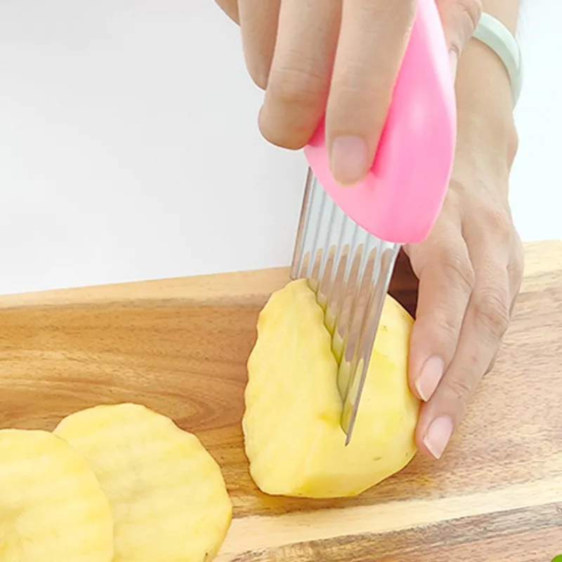 Nerezovú oceľ zemiakovú šťukovú šaty Cesto Cesto Zelenina ovocie Crinkle Wavy Slicer Nôž zemiakovej striha