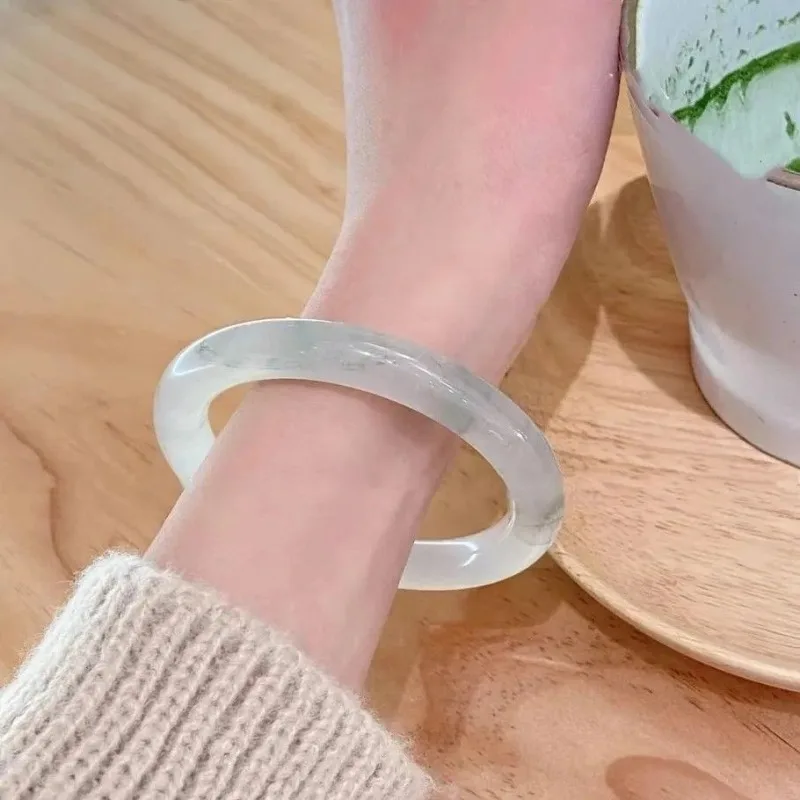 Neviem jarný zelený náramok, Tianshan Cui Bing Zhong Piaohua Round Striped Girl Jade náramok, krása pruhovaný