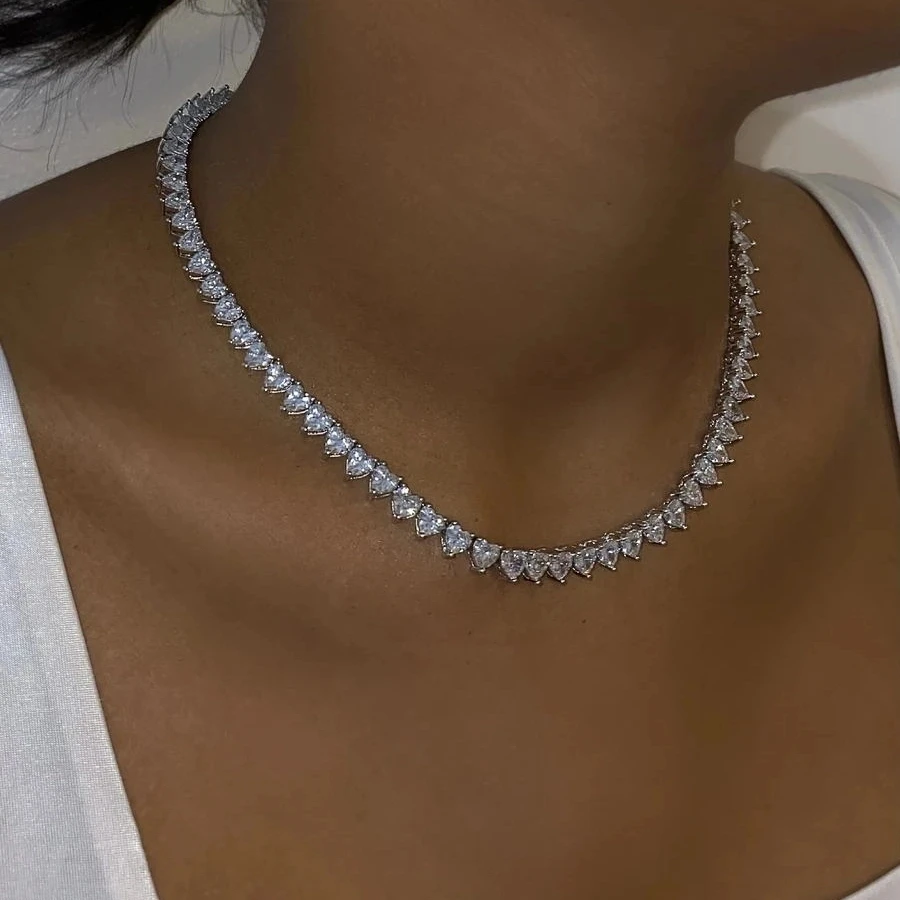 New Case Iced Out Bling 5a Cubic Zirconia Cz Heart Tennis Choker náhrdelník pre krásne dievčatá Dámske módne svadobné šperky darčeky