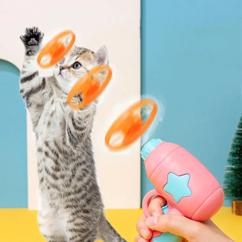 New Cat Toy Pet Interactive Play Game Cat Dog Training Toy Launcher Flying Disc Mini Catapult Kitten Šteniatko hračky pre mačky