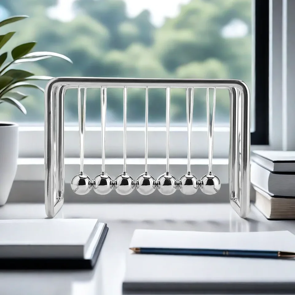 Newtons Cradle Balance Balle