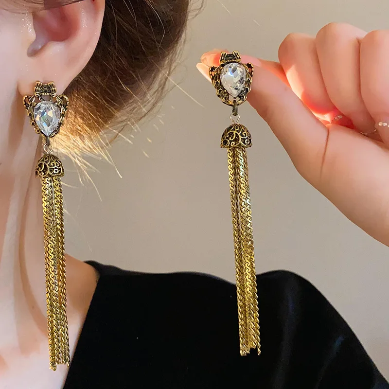 Nishizawa strieborná ihla Kvapka Diamond Diamond Tassel náušnice Vintage náušnice Svetlo Luxusné náušnice pre ženy