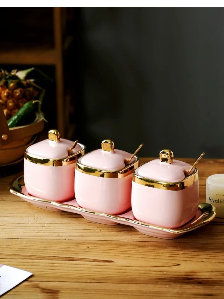 Nordické svetlo luxusné práškové ružové keramické dievčenské plechovky Salt Salt Shaker Seack Jar Box Štyri súpravy