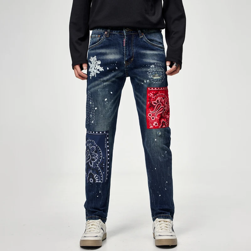 Nová moderná záplata Slim Fit Small Straight Nohy pre mužov s vysokou výšivkou a chladnými osobnosť