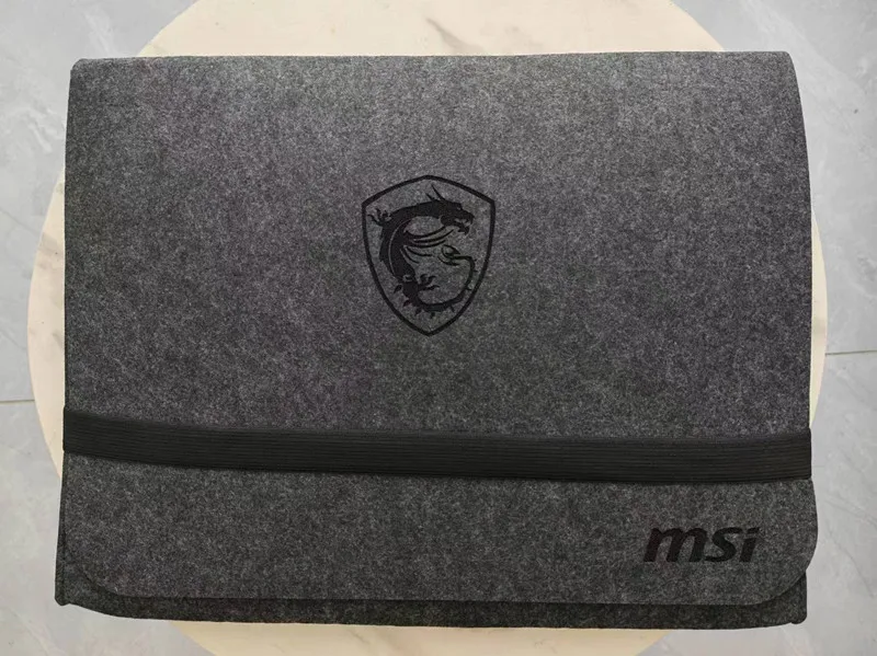 Nová plstená taška pre MSI Titan 18 Pro 2024 18 palcov
