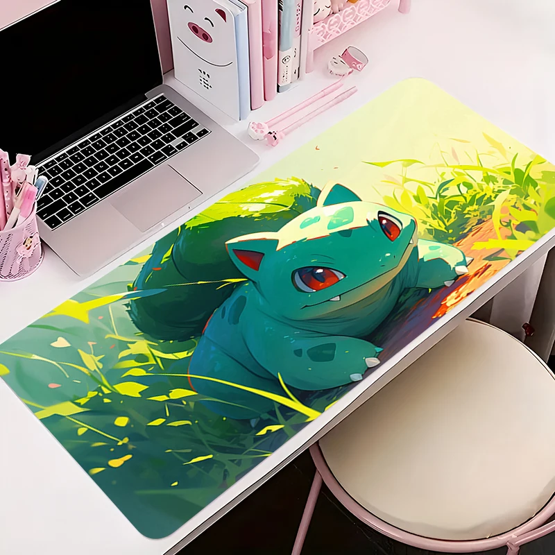 Nová podložka myši Väčšie 900x400 Speed ​​Mini PC počítačové vankúšiky stolové podložky P-Pokemon Bulbasaur Aming Aming Adsessory Home Mousepad