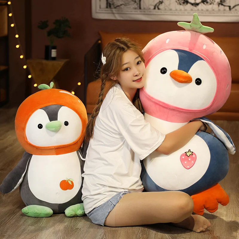 NOVÉ 1PC Cartoon Penguin Scľané zvieratá plyšové hračky Kawaii Soft Doll Duzdenie Strawberry Orange Kids Plushie Doll Girls Darček