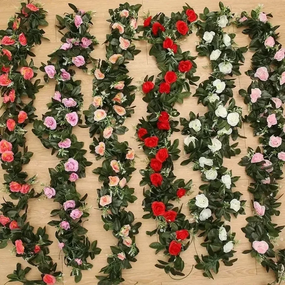 Nové 6 farieb Garland Vine visiace hodvábne umelé ružové kvety pre nástenné vianočné rastliny Rastliny Romantické svadobné domáce dekorácie
