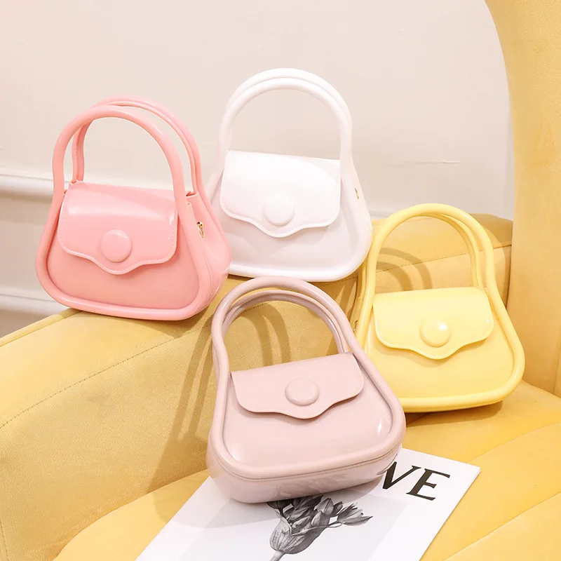 Nové jarné farebné ženy PVC Jelly Bag Fashion Dámy Mini kabelka Simple Girl Chain Bag Gare GDB085