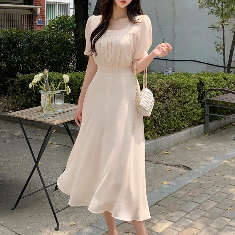 Nové kórejské módne šifónové šaty Ženy Summer námestie Collor Puff Ruckve Office Lady Elegantné šaty dizajn Vestidos oblečenie