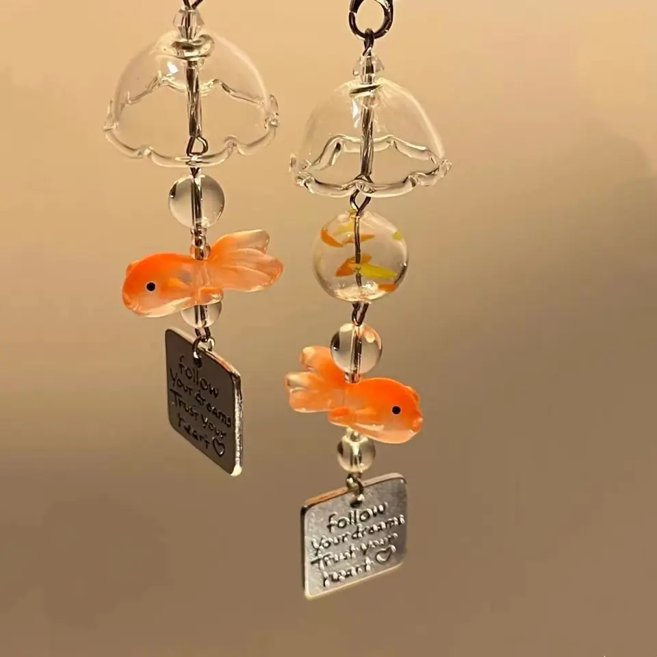 Nové kúzla rybieho telefónu prívesok roztomilý kawaii Keychain Case pre iPhone 16 CCD Camera Schoolbag Ins Kórea y2k šperky darček