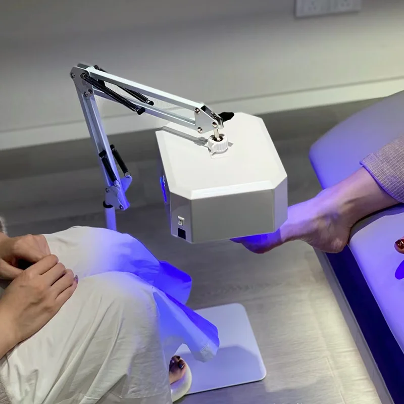 Nové LED vysoko napájané nohy UV UV vytvrdzovanie ľahká noha na nechty krása Lampa nabíjateľnú gélovú farbu suchý svetelný spínač nohy stolová lampa.