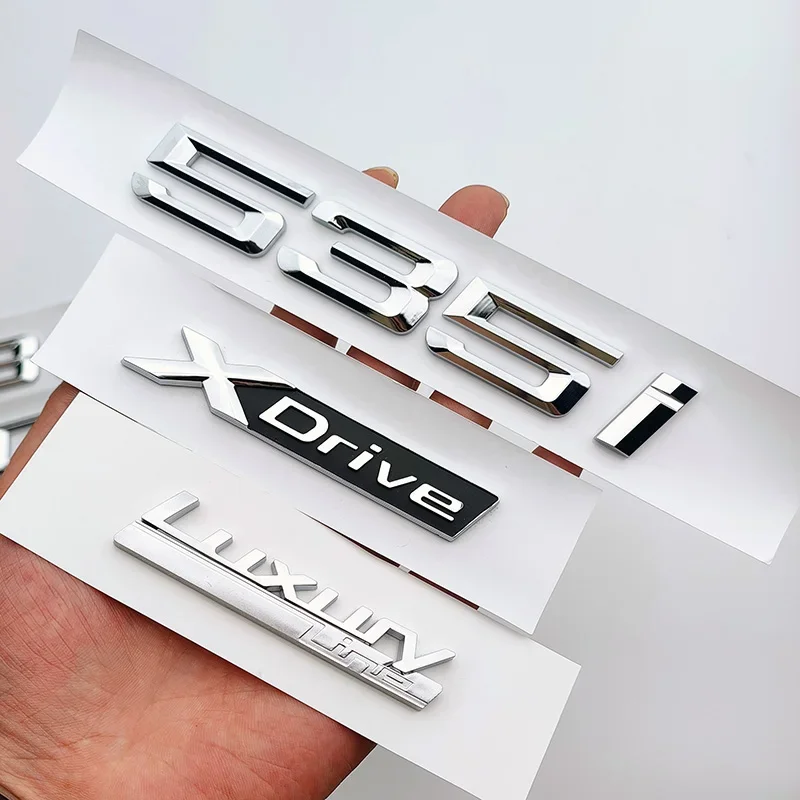 Nové pre BMW E60 E34 F10 G30 E39 528I 535I 540I LUXURY LINE XDRIVE LISTY Zadný batožinový kmeň TACHTA TACHTATE LOGE LOGO LOGO
